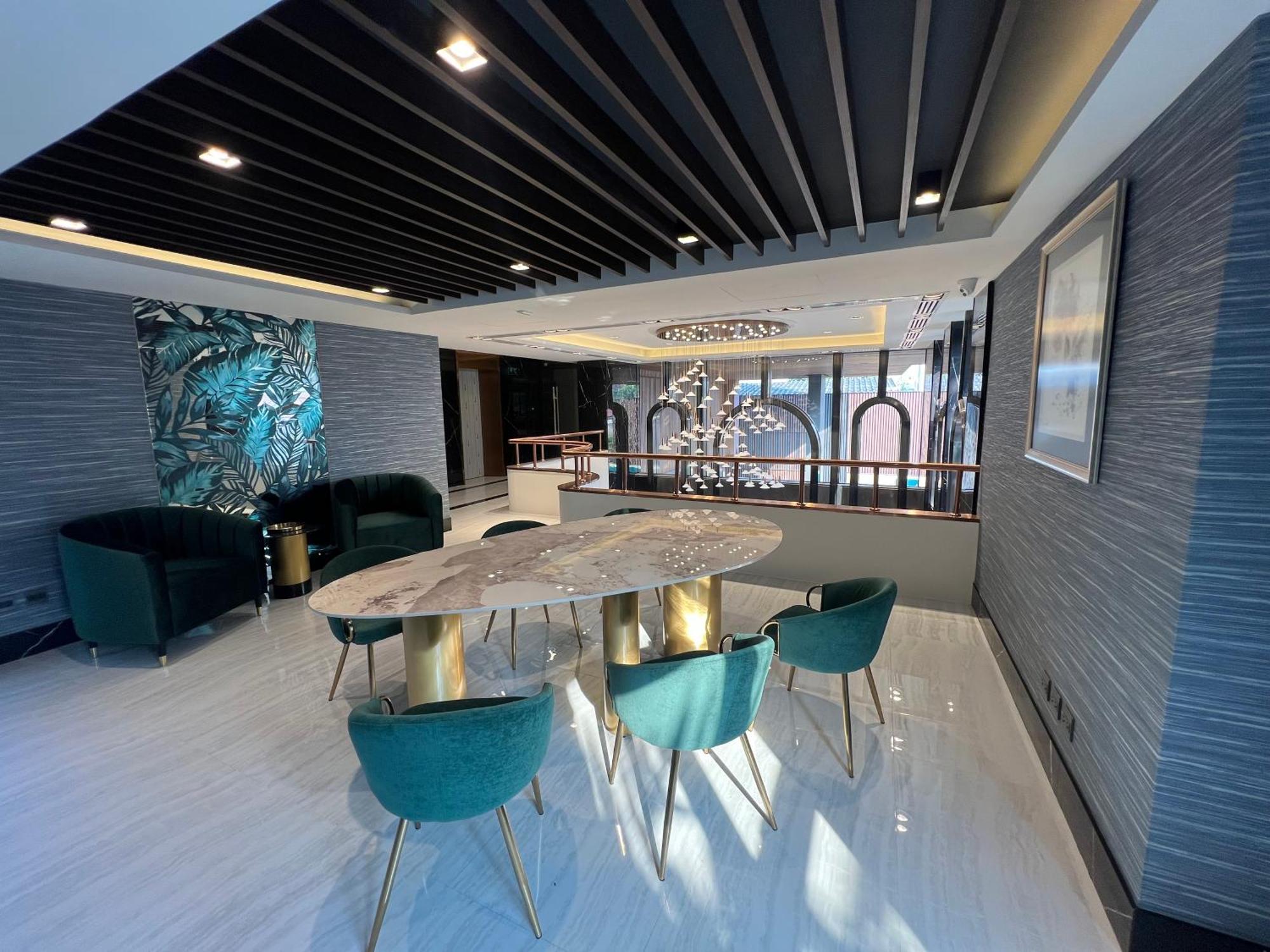 Arni Skye Hotel バンコク都 エクステリア 写真