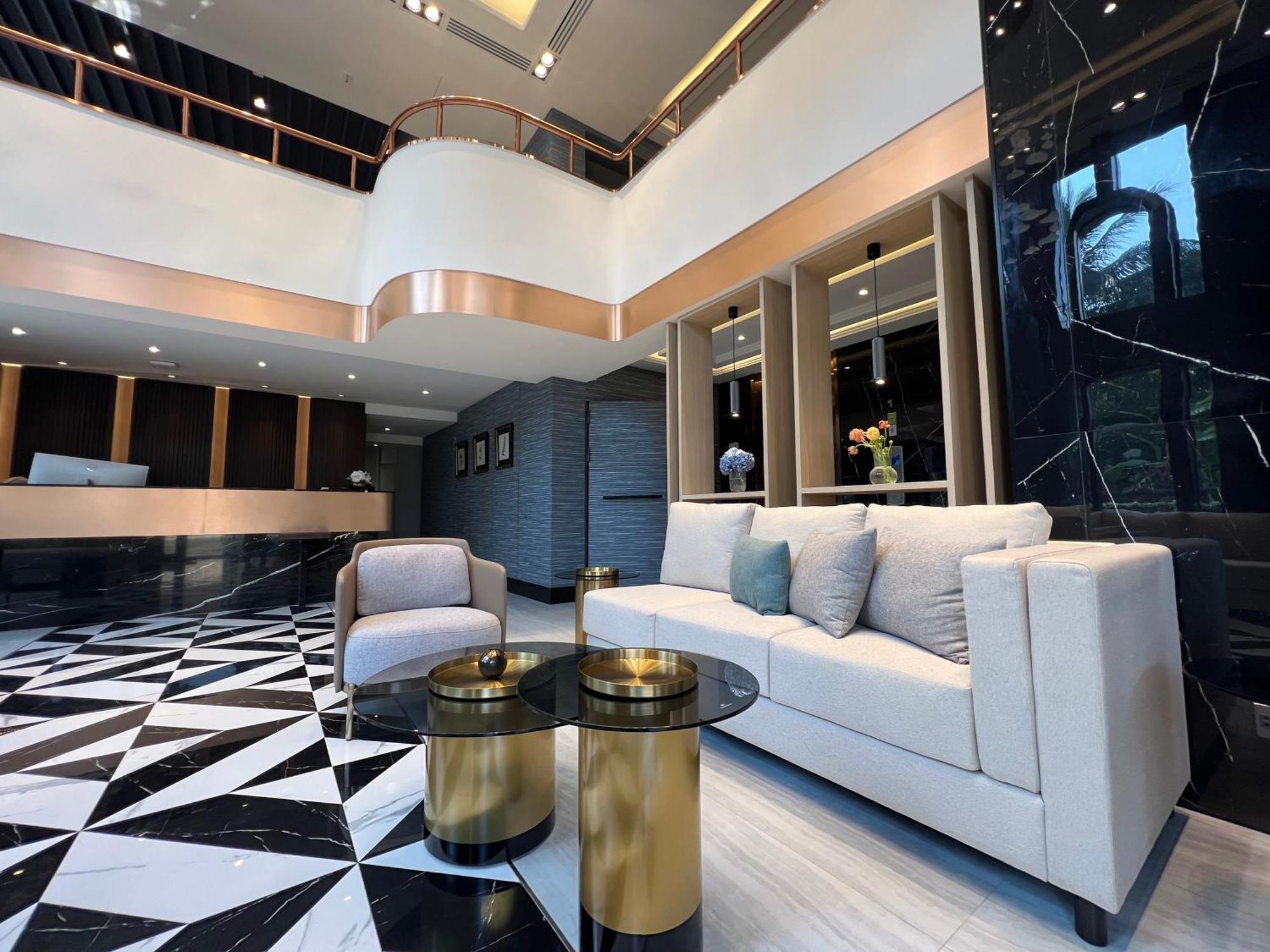 Arni Skye Hotel バンコク都 エクステリア 写真