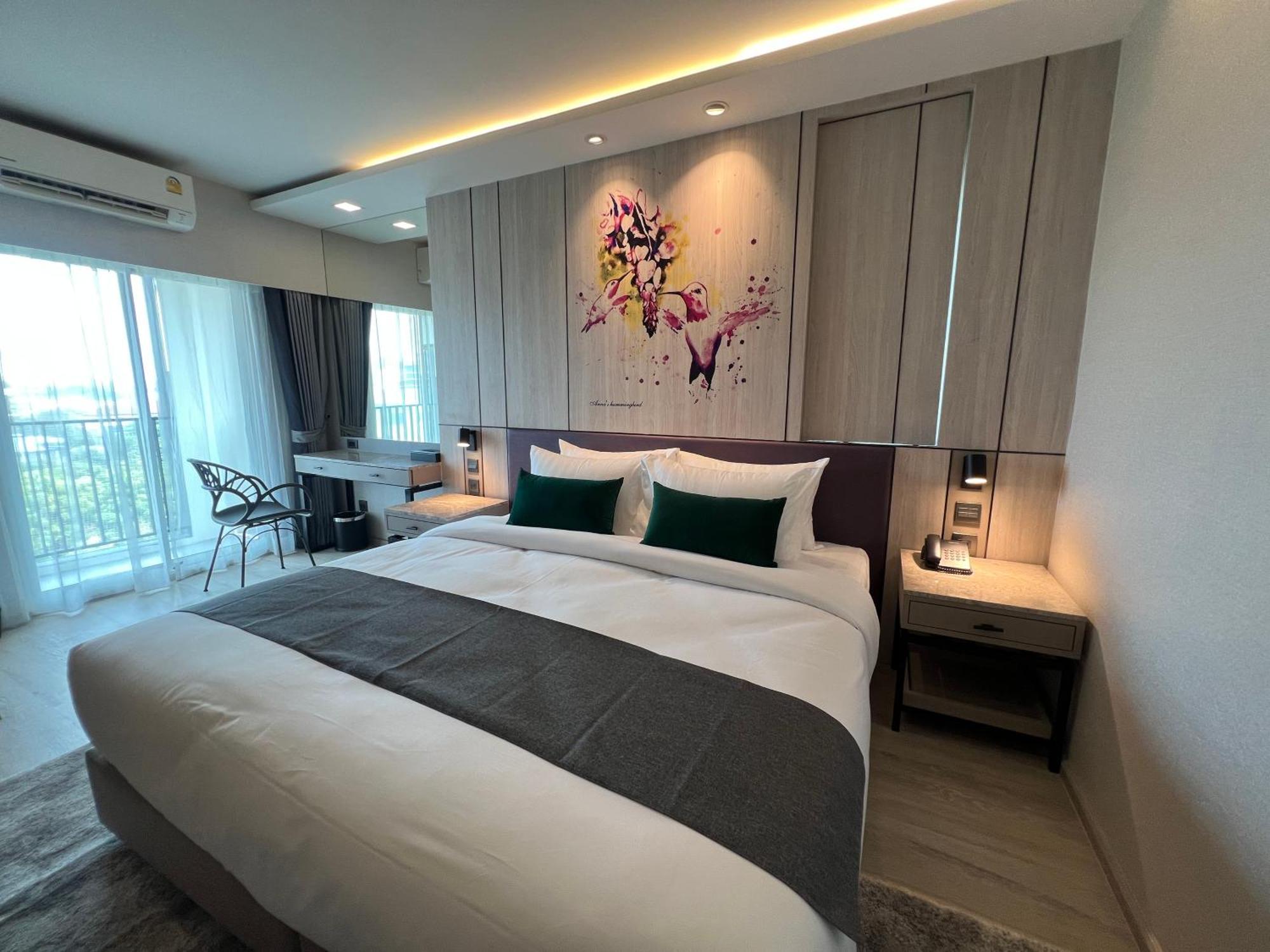 Arni Skye Hotel バンコク都 エクステリア 写真