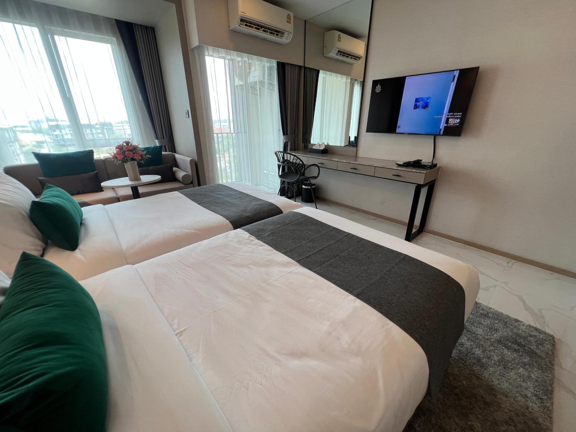 Arni Skye Hotel バンコク都 エクステリア 写真