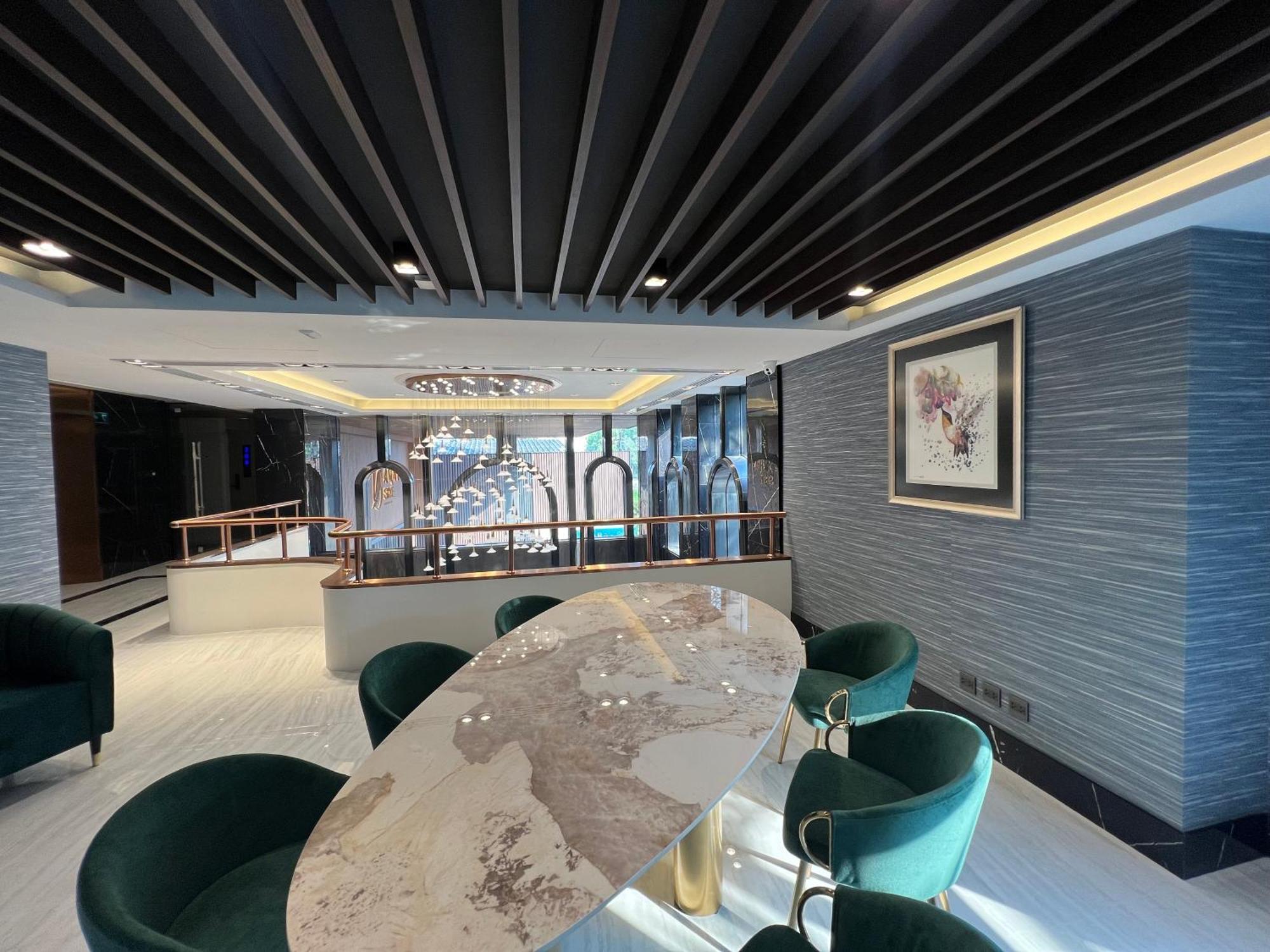 Arni Skye Hotel バンコク都 エクステリア 写真