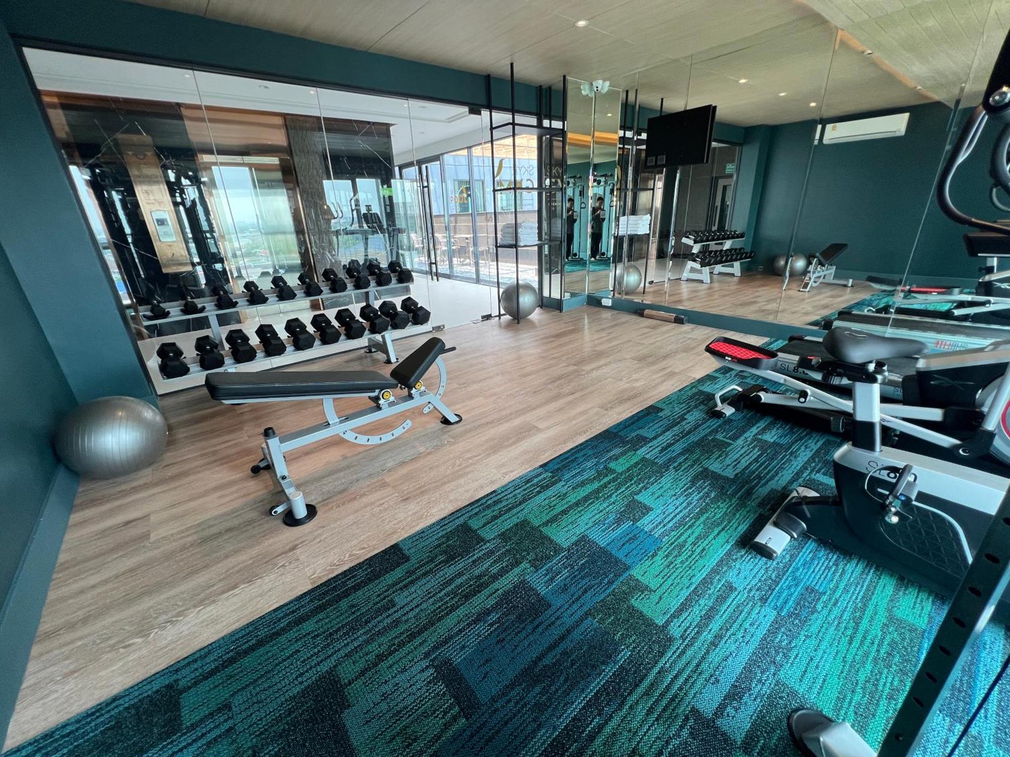 Arni Skye Hotel バンコク都 エクステリア 写真